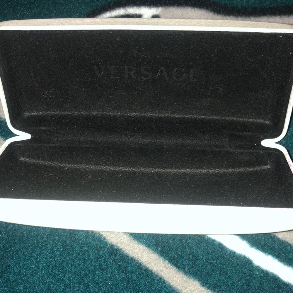 Versace eye glass case (case only) - Picture 3 of 4